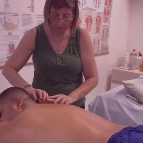 Bambuterapia curso de massoterapia pratica o melhor da região claudia zenebre aulas teoricas praticas shiatsu sorocaba pedras quesntes sorocaba 